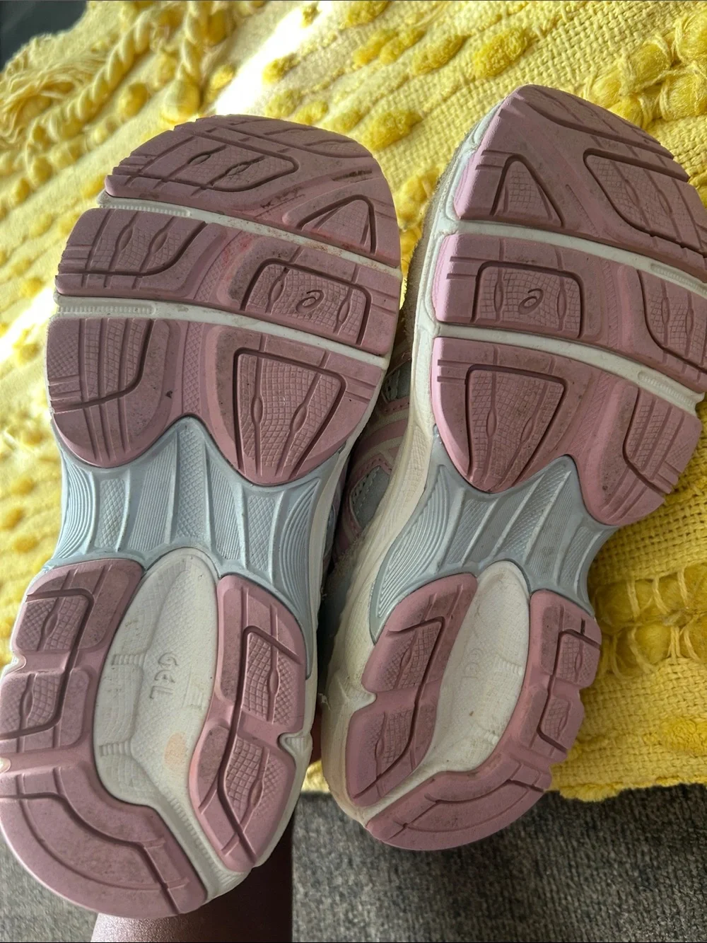 Kids Athletic Sneakers - Light Gray & Pink